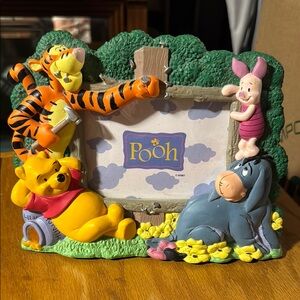 Disney Vibrant Pooh and Friends Frame